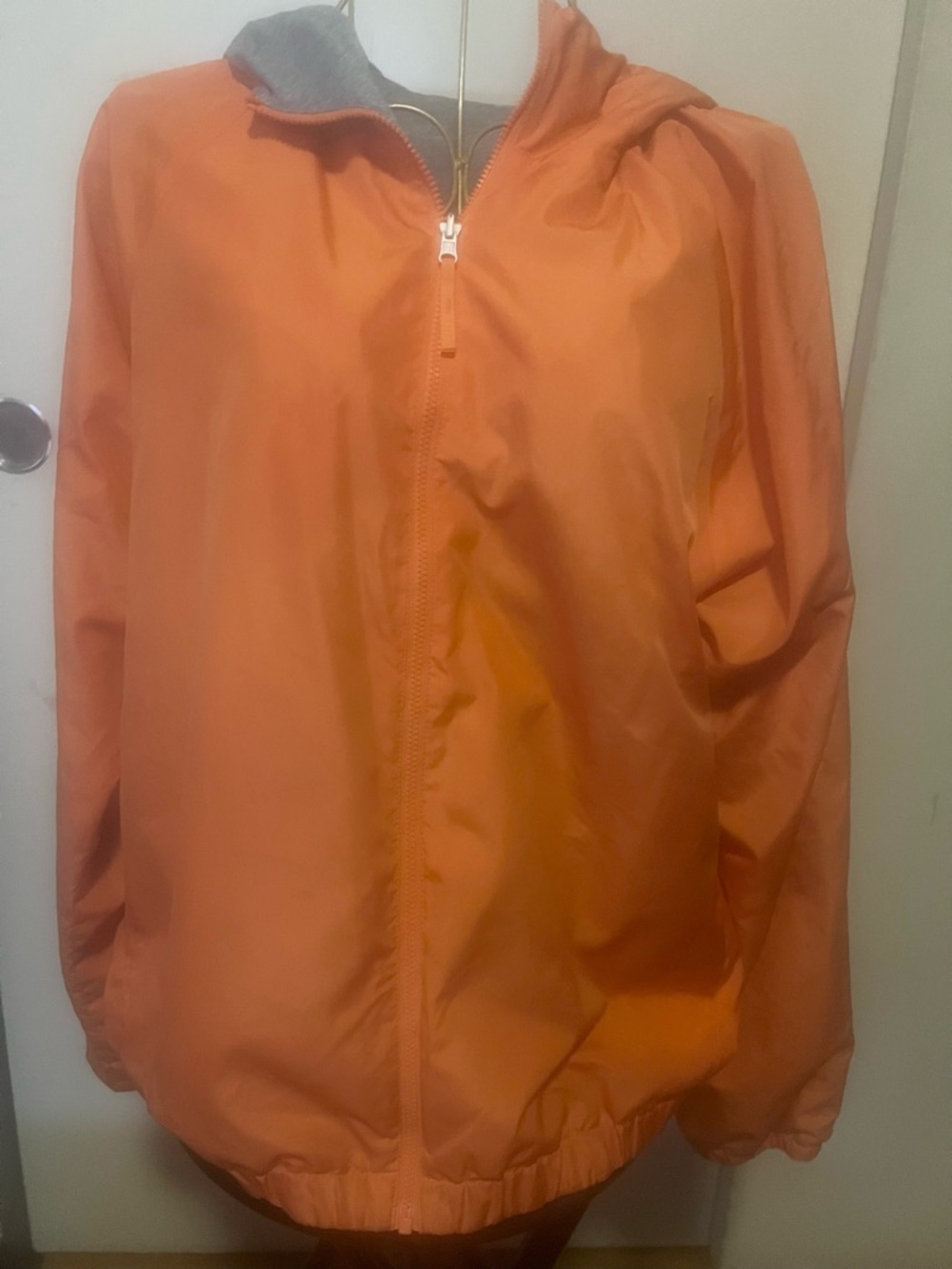 Gently Used Unqilo Jacket Orange Size Medium